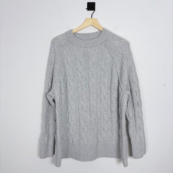 aerie Sweaters - Aerie Cable Knit Cross Front Sweater Gray Long Sleeve Crew Neck Women's Small